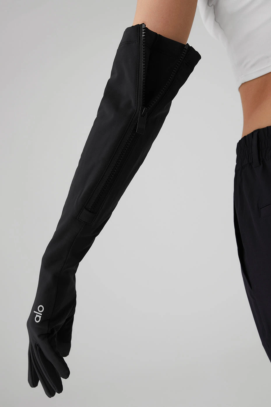 Sleek City Gloves - Black 2 Sleek City Gloves - Black - Image 2