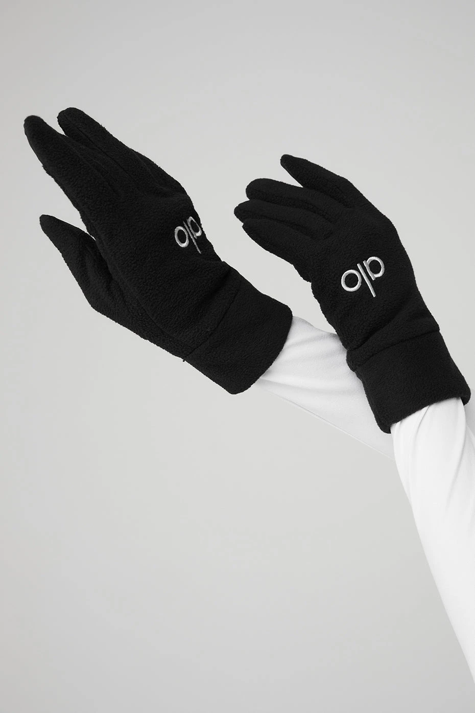 Performance Fleece Gloves - Black 4 Performance Fleece Gloves - Black - Image 4