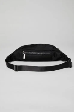 Explorer Fanny Pack - Black 7 Explorer Fanny Pack - Black -Alo Fashion Store A0465U 01 b1 a3 8160f52a 911a 427a af5c 8d7c396c71e5