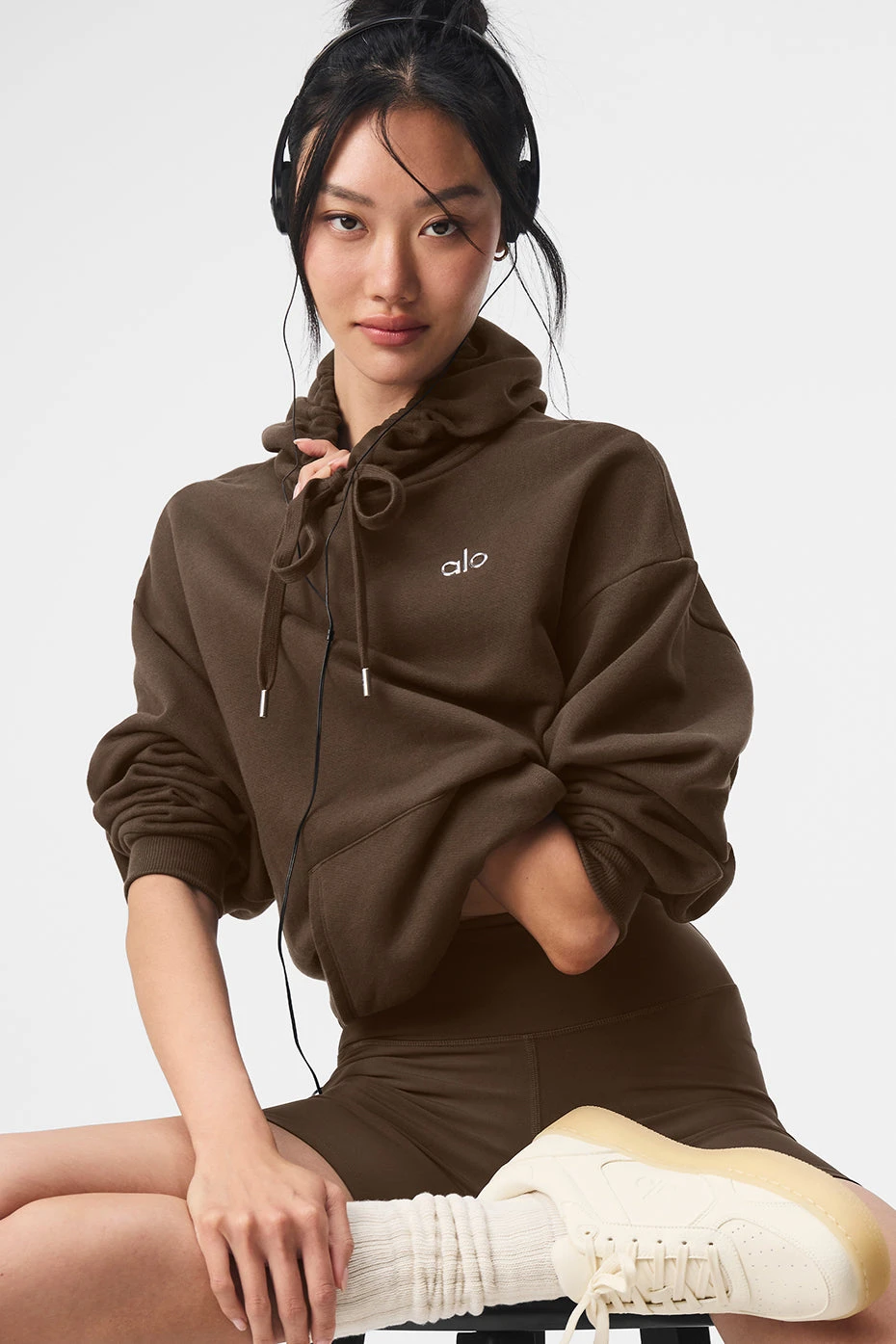 Accolade Hoodie - Espresso 4 Accolade Hoodie - Espresso - Image 4