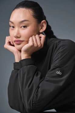 Cropped Elevation Coverup - Black -Alo Fashion Store W3680R 01 b1 s1 a1 2 m54