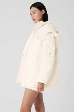 Snomoto Puffer Jacket - Ivory -Alo Fashion Store W4521R 03299 b1 s1 a3 1 m54