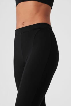 High-Waist 7/8 Zip It Flare Legging - Black 9 High-Waist 7/8 Zip It Flare Legging - Black -Alo Fashion Store W51115R 01 b1 s1 a4 1 m125