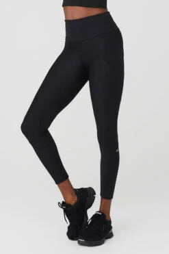Ribbed Airlift High-Waist 7/8 Enchanted Legging - Black -Alo Fashion Store W51195R 01 b1 s1 a2 1 m100