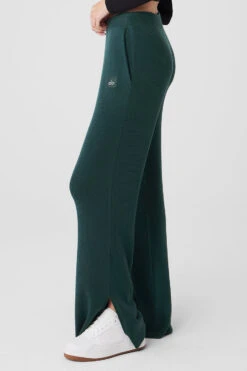 Knit High-Waist Salana Wide Leg Pant - Midnight Green -Alo Fashion Store W51262R 04570 b1 s1 a3 1 m177 5e978402 b4a2 4f42 89ca f2d570bea0fd