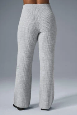 Cashmere High-Waist Plush Waffle Pant - Athletic Heather Grey -Alo Fashion Store W51286R 02910 b1 s1 a3 1 m196