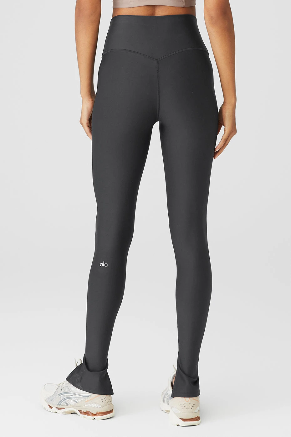 Airlift High-Waist Elongated Legging - Anthracite 2 Airlift High-Waist Elongated Legging - Anthracite - Image 2