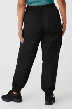 High-Waist Break Line Jogger - Black -Alo Fashion Store W51319R 01 b1 s4 a2 1 m152