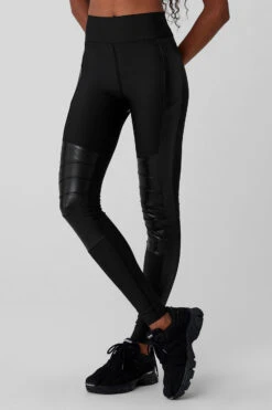 Airlift Winter Warm High-Waist Supermoto Legging - Black -Alo Fashion Store W51334R 01 b1 s1 a2 1 m76