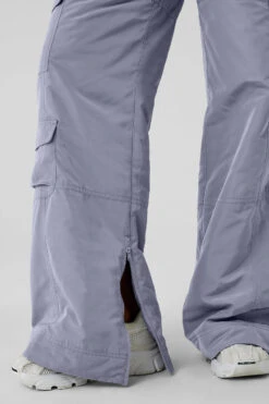 High-Waist Ski-Moto Puffer Pant - Fog 7 High-Waist Ski-Moto Puffer Pant - Fog -Alo Fashion Store W51343R 05134 b1 s1 a5 1 m76