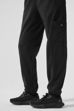 Polar Fleece Wintry Mix Pant - Black -Alo Fashion Store W51374R 01 b1 s1 a4 1 m174