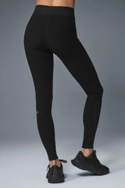Alosoft High-Waist Head Start Legging - Black -Alo Fashion Store W51384R 01 b1 s1 a4 1 m91