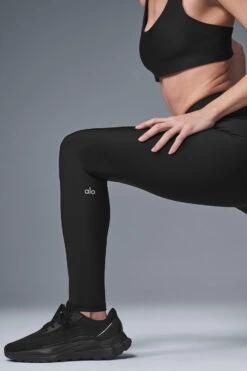 High-Waist Airlift Legging - Black 17 High-Waist Airlift Legging - Black -Alo Fashion Store W5561R 01 b1 s1 a5 1 m91