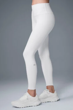7/8 High-Waist Airbrush Legging - White -Alo Fashion Store W5604R 00 b1 s1 a3 1 m215