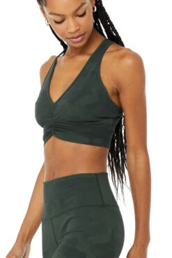 High-Waist Camo Vapor Legging - Hunter Camouflage -Alo Fashion Store W5635R 02538 b1 s1 a4 1 m76