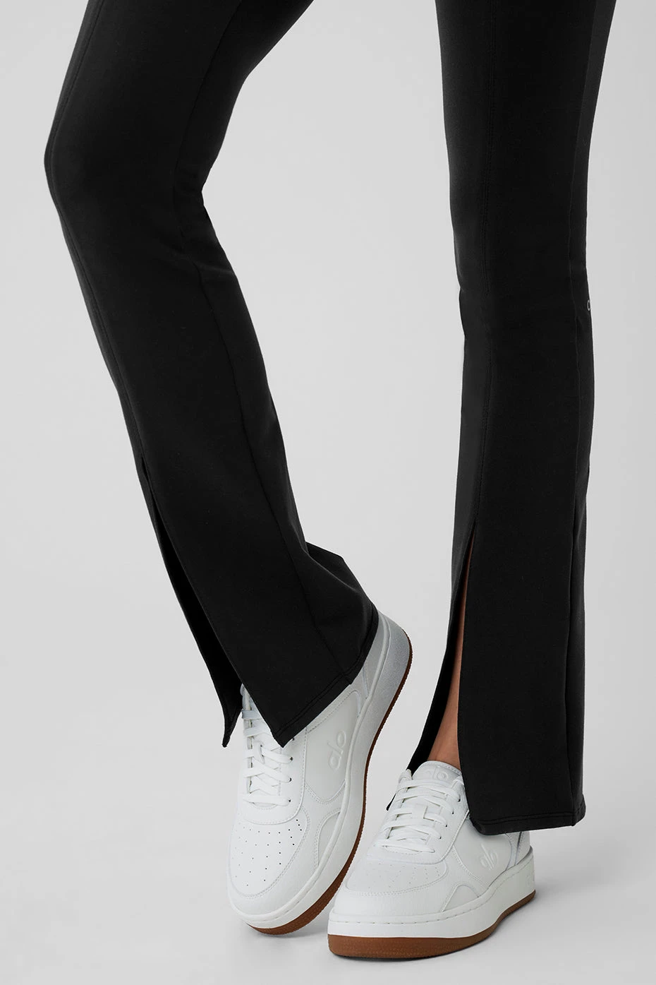 Airbrush High-Waist Flutter Legging - Black 4 Airbrush High-Waist Flutter Legging - Black - Image 4