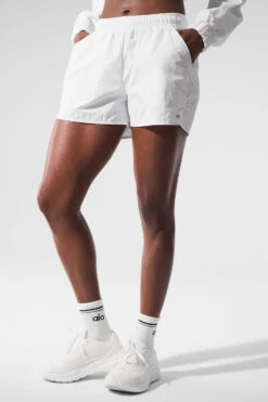 Alumni Short - White