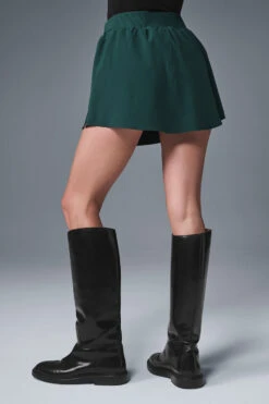 High-Waist Elevation Mini Skirt - Midnight Green -Alo Fashion Store W6298 04570 b1 s1 a4 1 m91