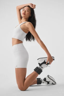 5" Airbrush High-Waist Biker Short - White -Alo Fashion Store W6311R 01 b1 s1 a4 1 m54 8f1d640b fbe2 46d4 8ff2 05c4ed9c4e80