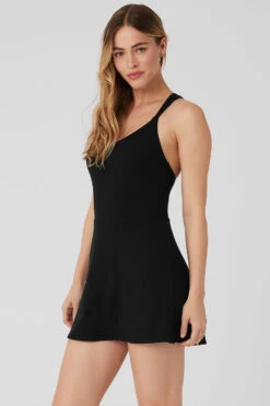 Alosoft Showcase Dress - Black -Alo Fashion Store W8183R 01 b1 s1 a2 1 m89